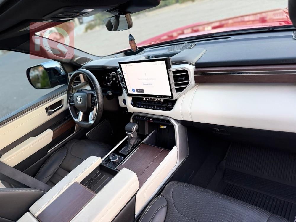 تويوتا سيكويا